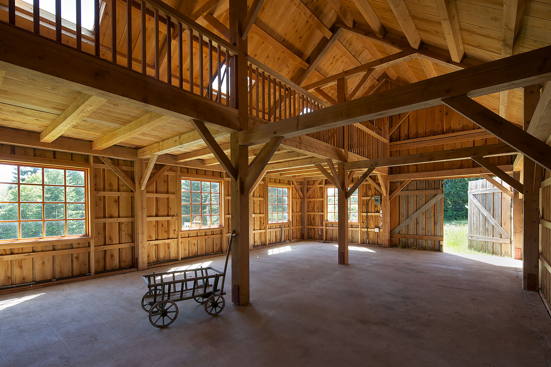 barn ©johncameron.ca